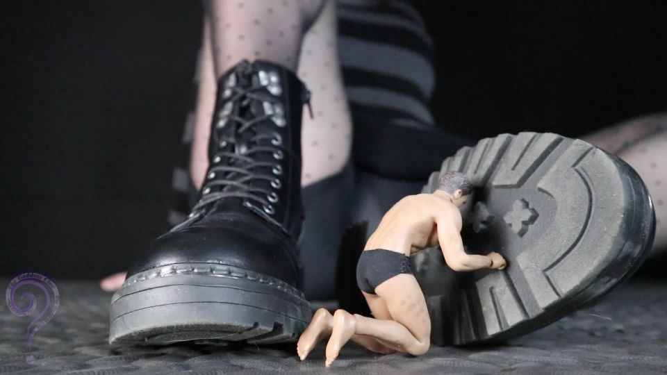 online video 38 Goddess Clue – Giantess Boot Worship | dirty talk | pov femdom husband