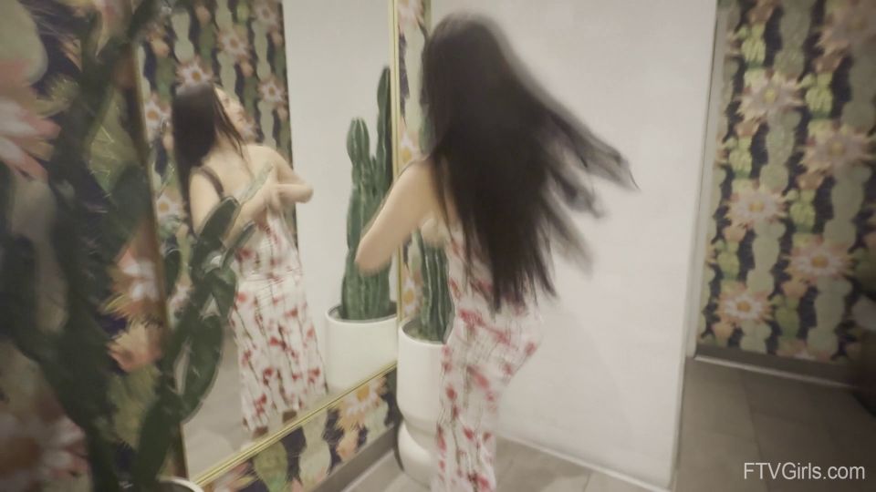 Simone Gum Chew Follies [12.24.25] [1080p]