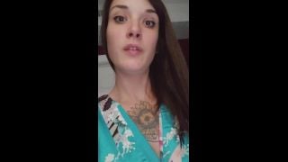 @goddesseevee 2017-10-24  minute message to slaves today $ #H