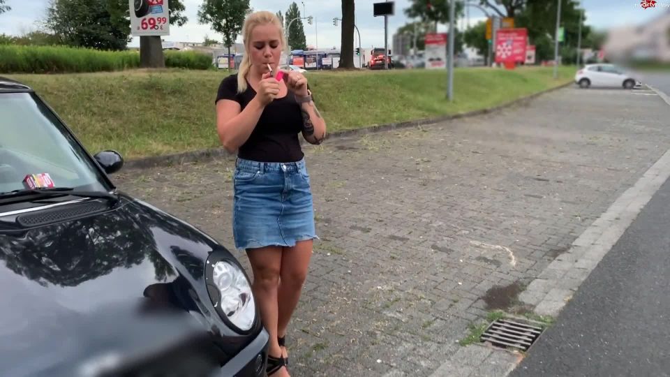 online xxx clip 22 devilsophie – Autopanne – Der Smoke Fick Blow – Dem Abschlepphelfer den Kopf verdreht, hardcore public porno on hardcore porn 