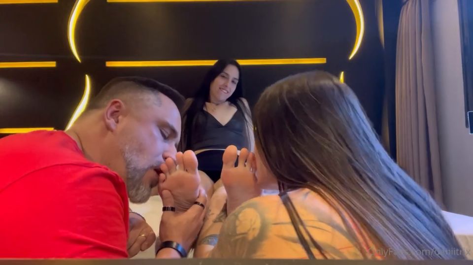 Fetish porn Daniitrix Daniitrix aka daniitrix - 07-08-2024 OnlyFans Video - Eu e meu marido lambendo o pé da Prii video