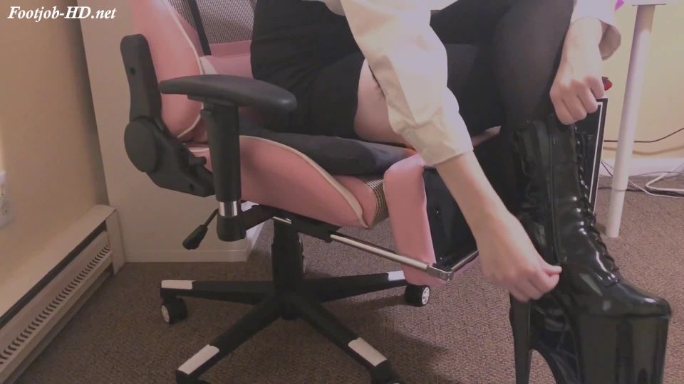 adult video 27 foot fetish model feet porn | POV Student Gets Off On Professor’s Feet – Gwentai | legwear footjobs