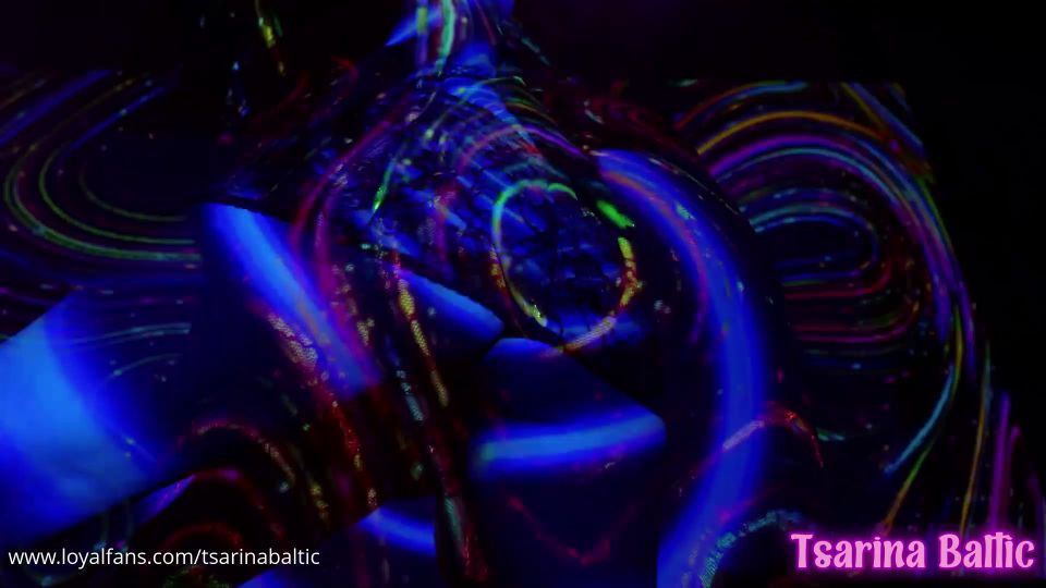 Zarina Baltic - GOONSEXUAL - Imbécil seleccionado a mano - Instrucción fuera - Zarina Baltic