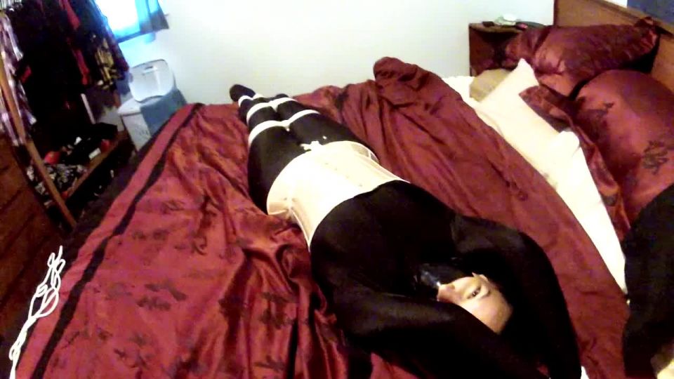 porno clip 17 Samantha Blacksuit 3 - bdsm - bdsm porno ruso bdsm porno
