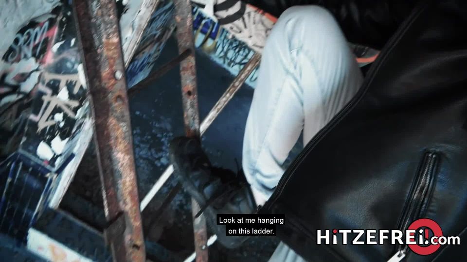 adulto xxx clip 8 Lullu Gun Fuck Date Para Lullu Gun En el área de tren abandonada! en fetiche porno eliza jane femdom