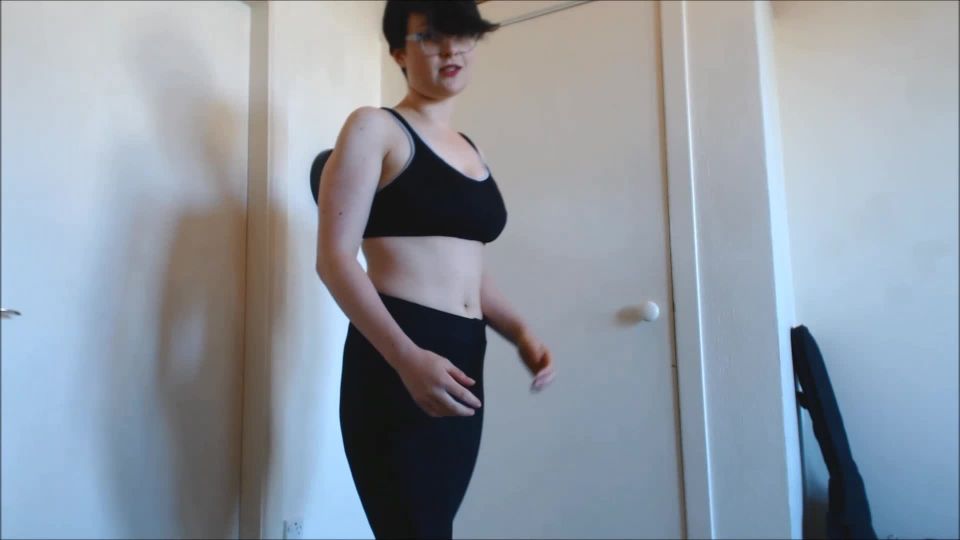 clip 36 Fox Smoulder – Post-Gym Teasing and Sports Bra Titjob on fetish porn smoking fetish clips