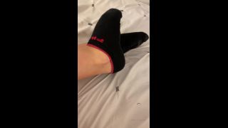 Onlyfans - Explosivetoes - sTakin off dirty socks ew - 01-12-2019