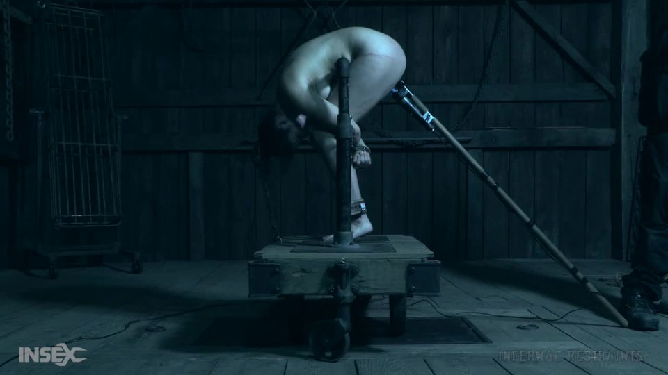 InfernalRestraints presenta Stephie Staar, London River i...