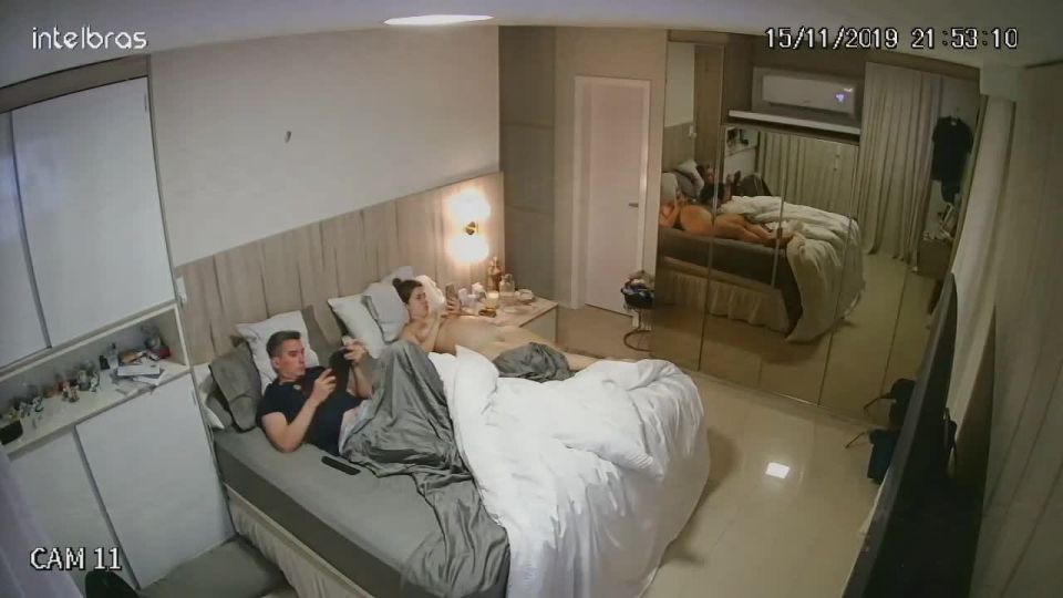 voyeur hidden camera 032415 