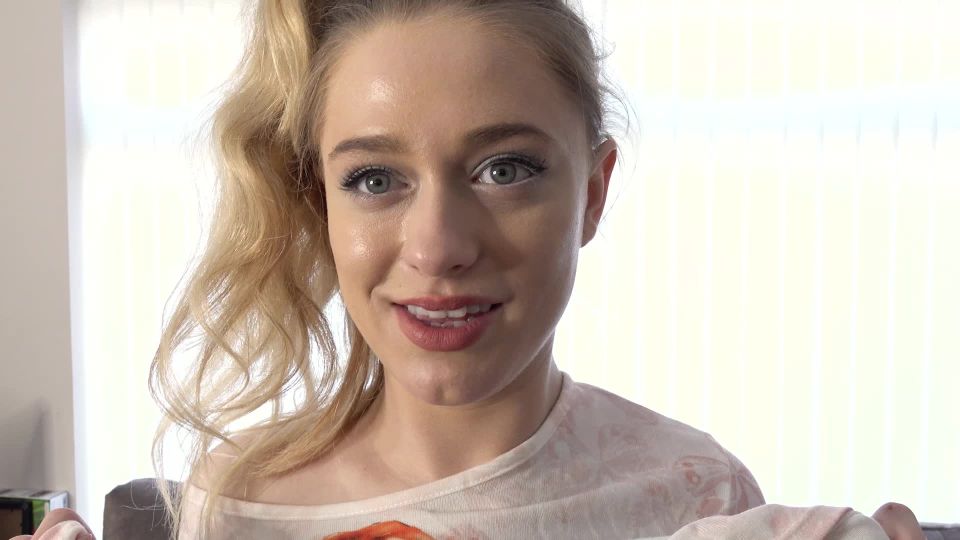  Blonde porn  Entrancement UK – Darcy 2 – Robotized  MESMERIZE