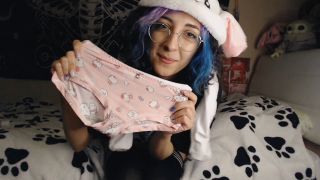 GOTH GIRL LOVES ANAL AND... HELLO KITTY