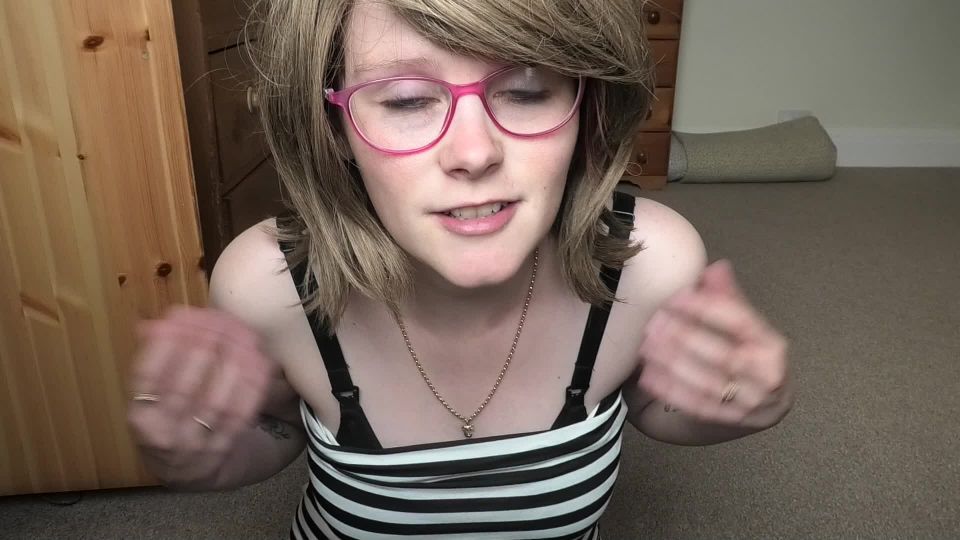 video 5 [Manyvids] Sydney Harwin - Moms Overflowing Breasts (1080P) - big tits - british porn small tits big nipples