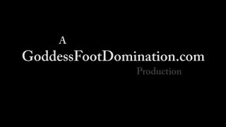 Video online Goddess Foot Domination - Goddess Kimmy Lee - Dirty Feet Might Help You Last Longer