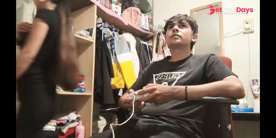 My boyfriend ignores me for playing Xbox so I give him a blowjob.