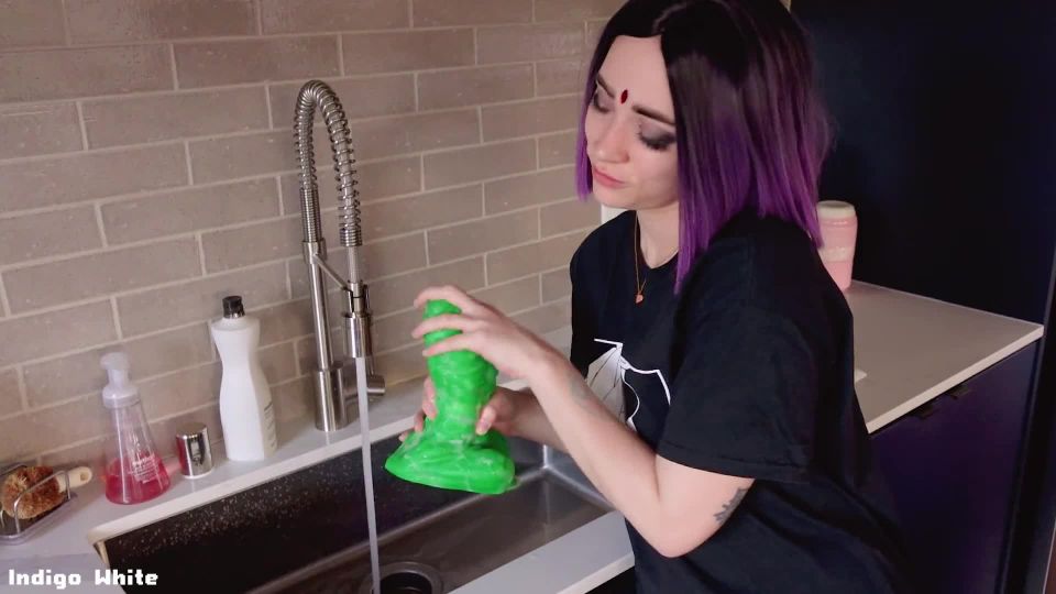 Indigo White Pt 2Raven Washes The Dishes While You Watch¡ (Wholesome) - Indigo White - 1080p