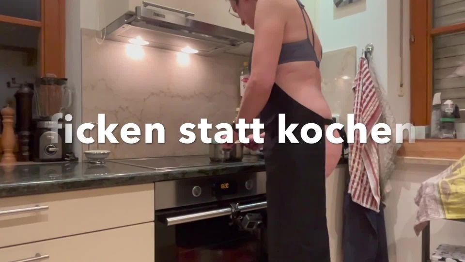 online adult clip 13 Steffi_Sommerbach - naked Kitchen - lieber ficken als kochen  on fetish porn amateur sex xvideos