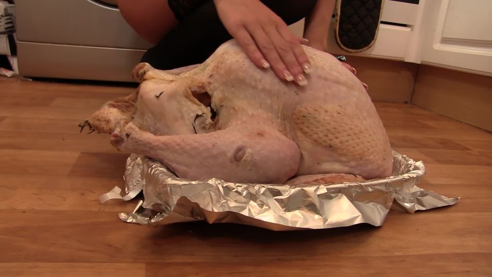 online xxx clip 14 Cooking Carl The 24Pound Turkey on femdom porn armpit fetish porn