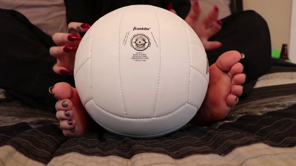 fetish LaLaLaura LaLaLaura aka lauras_kingdom - 10-28-2022 OnlyFans Video - Lauras Volleyball Destruction Laura, Long toenails, and a volleyball ripped to shreds video