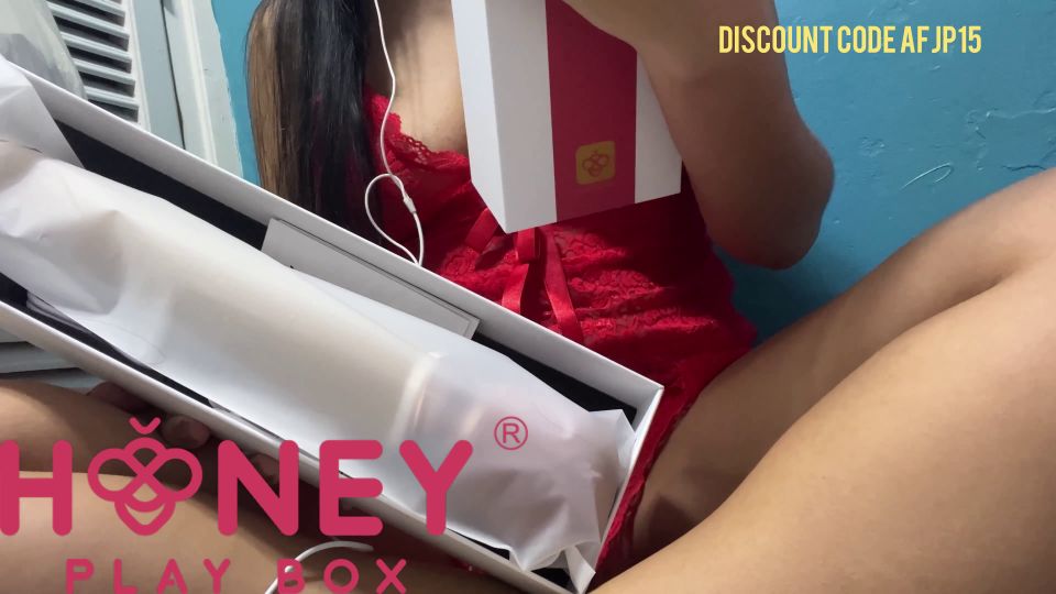 😈An Intense And Creamy Orgasm 💦 With HONEY PLAY BOX Toy