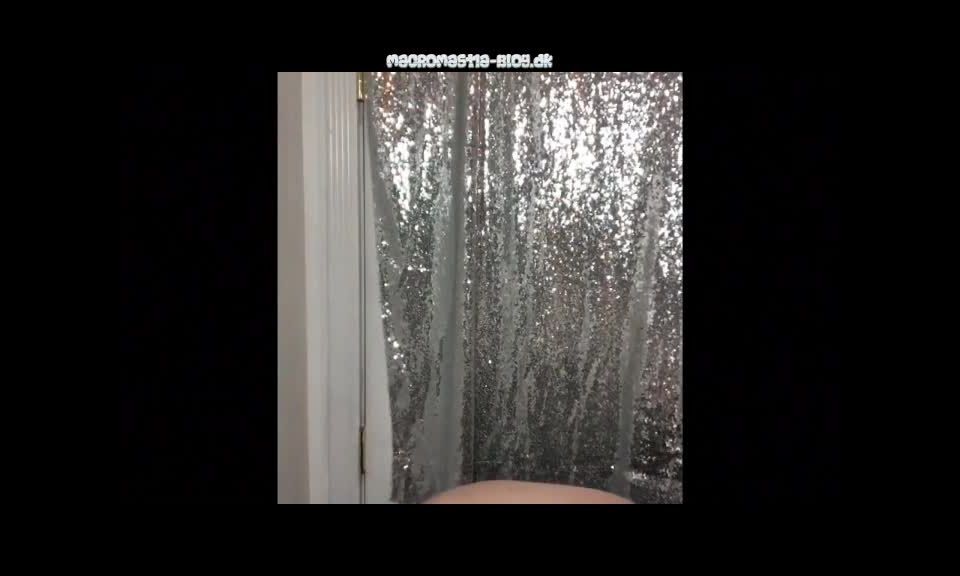 smey – sincero – WoW! nena con enormes tetas pesadas 3# bittits