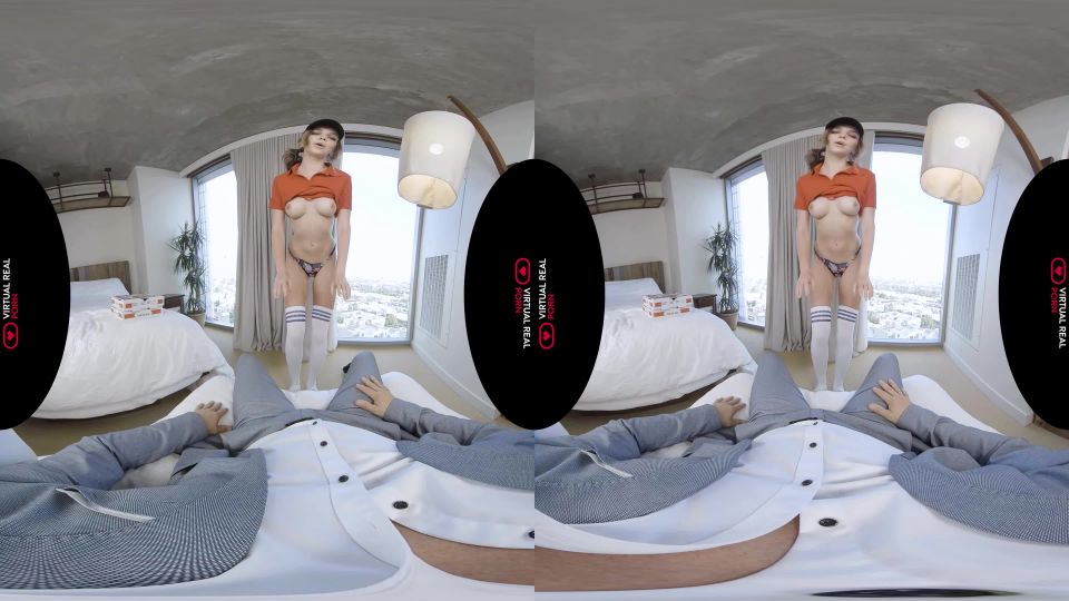 – Hot delivery – Marcus London & Tiffany Watson | virtual reality | reality 