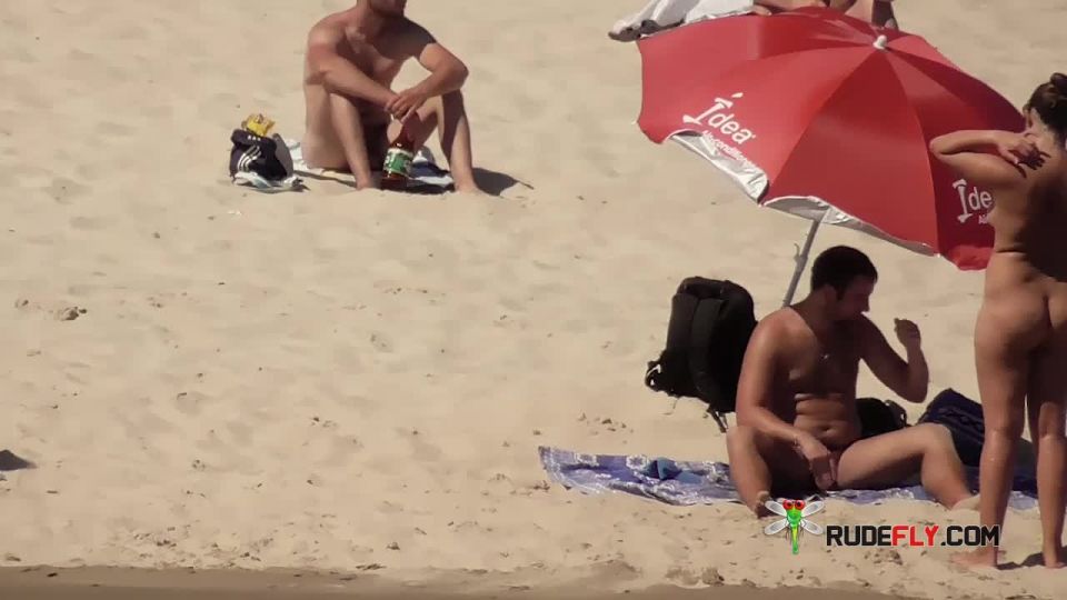 Nice nude ladies on nude plage part 1 voyeur 