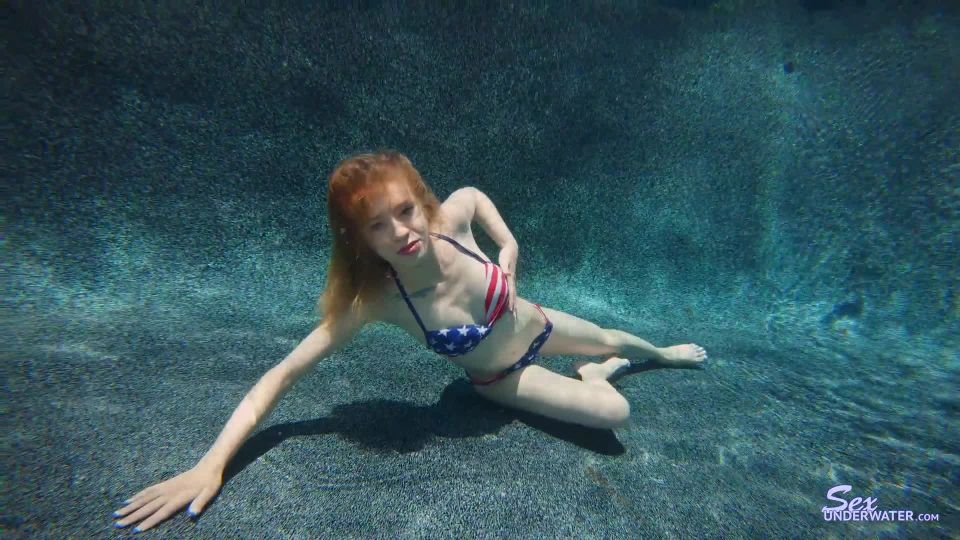 SexUnderwater e1097 Kristy May UW Photo Shoot (mp4)