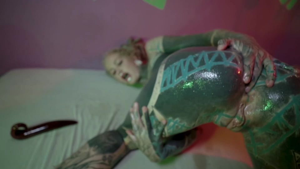 Anuskatzz Self Fisted And Big Rubber Dildos Porn Webcam V...