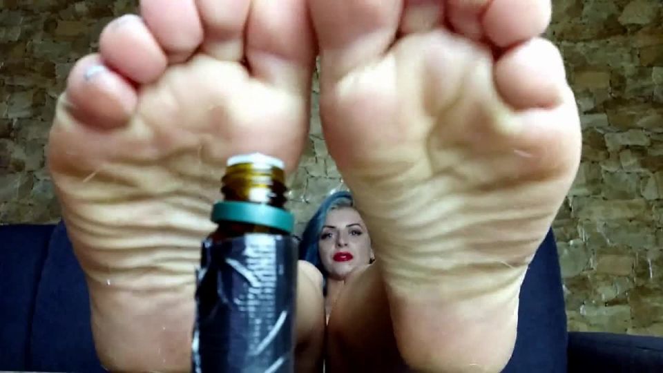 free porn video 28 MoneyGoddesss — 30 days on Poppers  Day 2 — Foot Worship, wwe femdom on pussy licking 