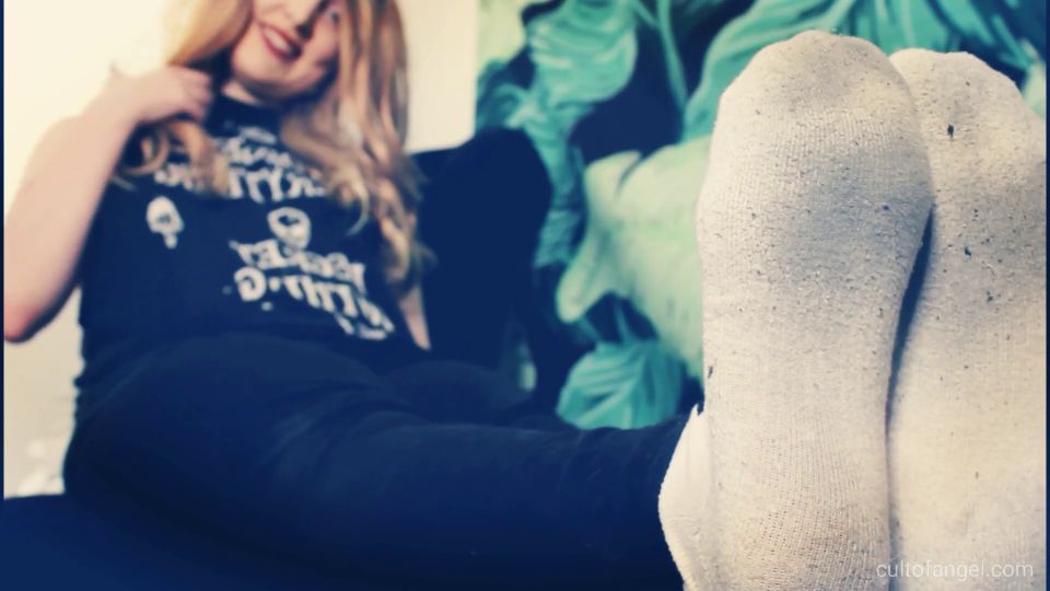 Angel Au Lait - Use Your Tongue - Foot worship