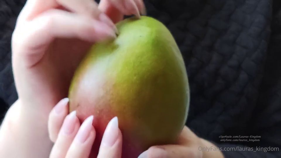 hardcore LaLaLaura aka lauras_kingdom - 03-27-2024 OnlyFans Video - Claw Queens Razor Sharp Mango Claw video LaLaLaura