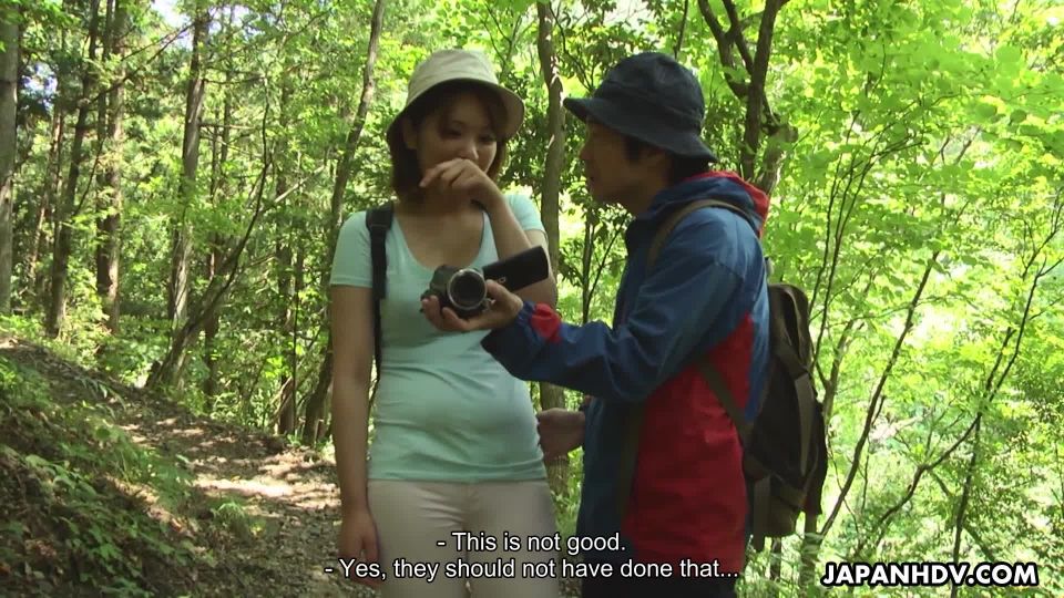 Mei Ashikawa And Manami Nakanishi Take A Hiking Trip With Their Husbands - Asian
