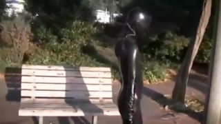 Latex 3928-A walk with a rubber
