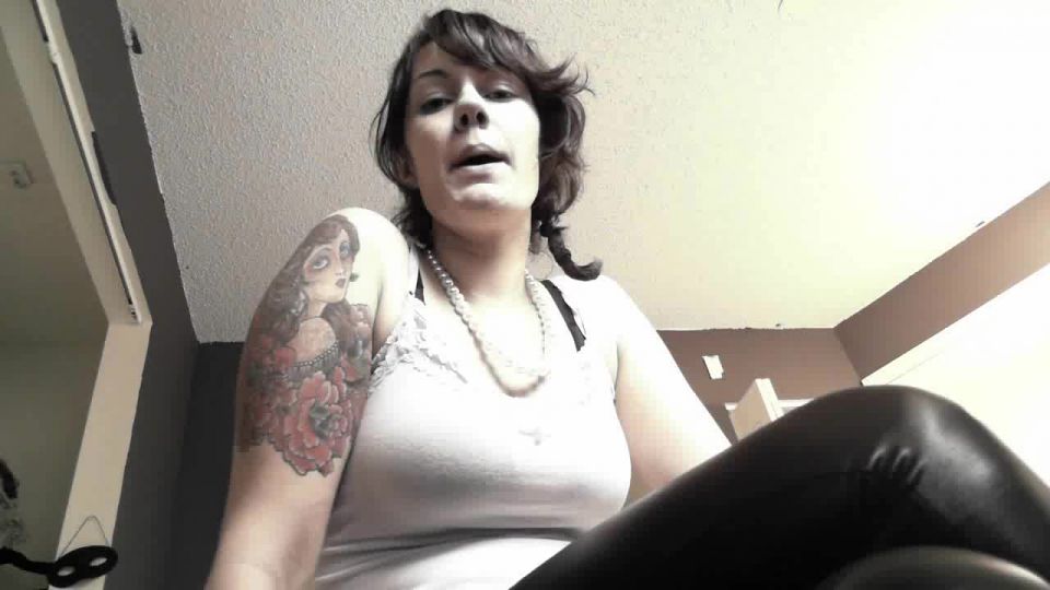adulto xxx video 27 emma culo femdom femdom femdom porno  Lucy Skye – Gigante te come fetiche