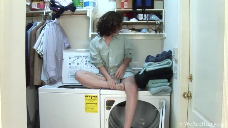 Candy Smith cleans clothes for hairy fun Tickling!