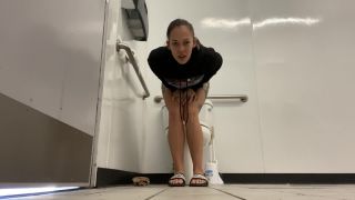 Thesexysourpatch__giantess style enjoy being my dirty foot bitch and cleaning my soles in this nasty bathr