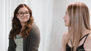 [GirlsWay] Scarlett Sage And Leana Lovings [11.12.23] [1080p]