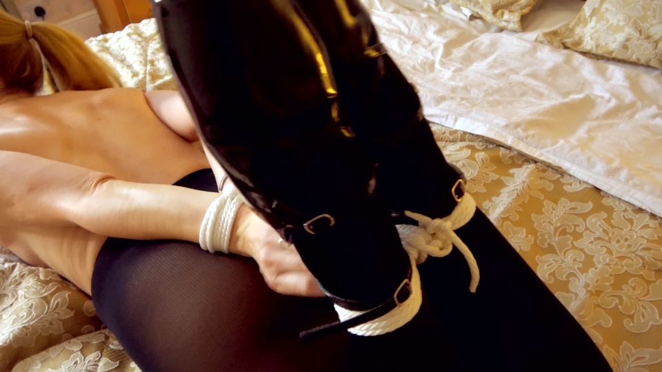 adulto xxx video 2 Ariel Anderssen Domme se pone caliente y gagged - fetiche - fetiche porno alta chica fetiche