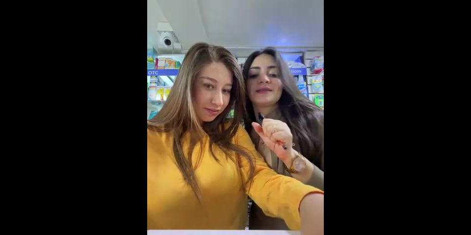 Yui Hatano Asiática LULU-227 "Porque es absolutamente sólo frotar..." Una joven endurecida que es persistente con su sexo intercrural en la entrepierna de una tía tetona constreñida.! Es tensado por una vagina sensible que hace convulsiones vivas y semen tiro muchas veces en