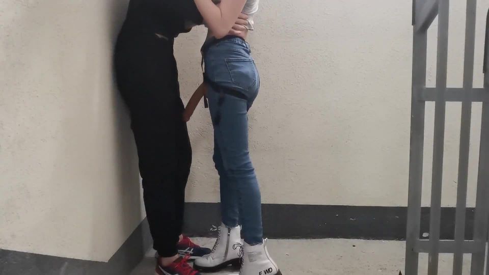 [GetFreeDays.com] Madam fucked her at the entrance of the house jerk off instructions