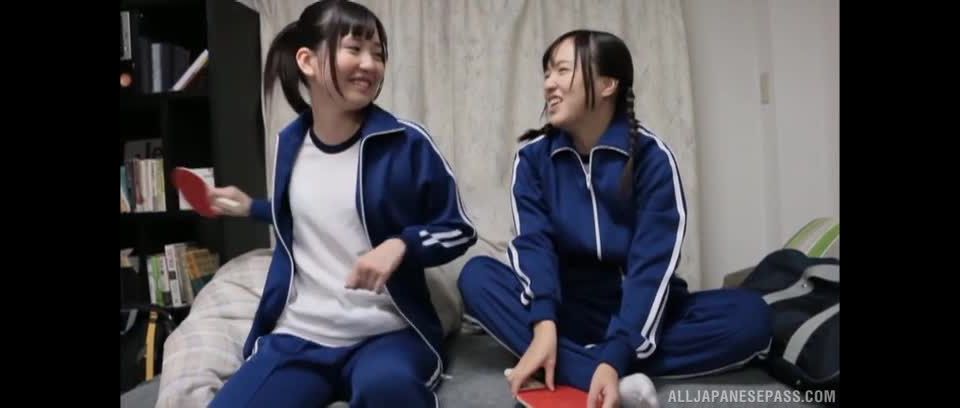 Awesome Japanese college girls sharing passion together  Video Online