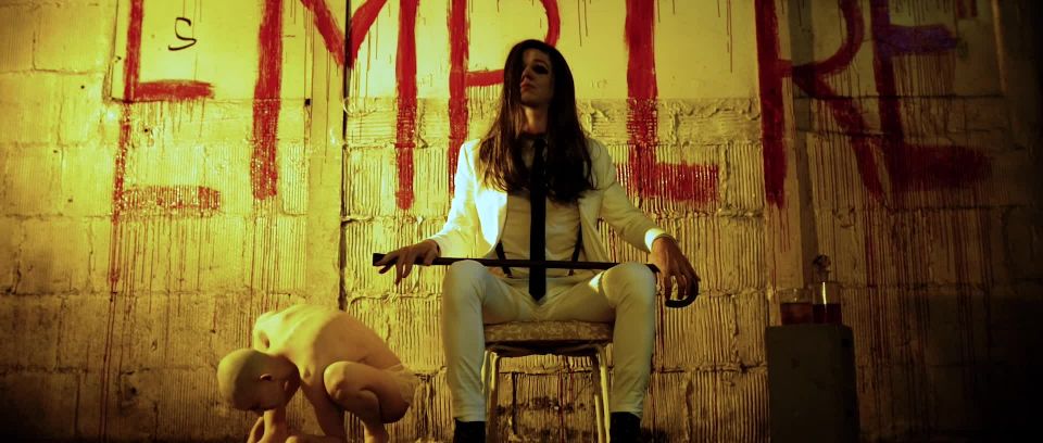 Lillian Solange Beaudoin, V Nixie - Blood, Sweat and Terrors (2018) HD 1080p - (Celebrity porn)