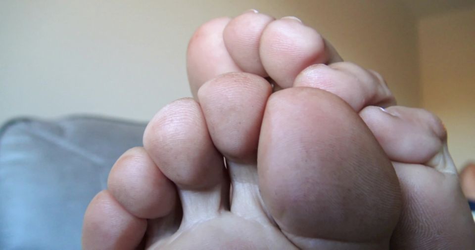 free adult clip 23 skinny fetish feet porn | Goddess Zephy - Dirty Goddess Feet For You To Worship, Foot Slave | dirty