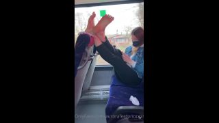 Aven - aven turinex () Aventurinex - taking my socks off and exposing my sweaty feet while on bus 20-04-2021