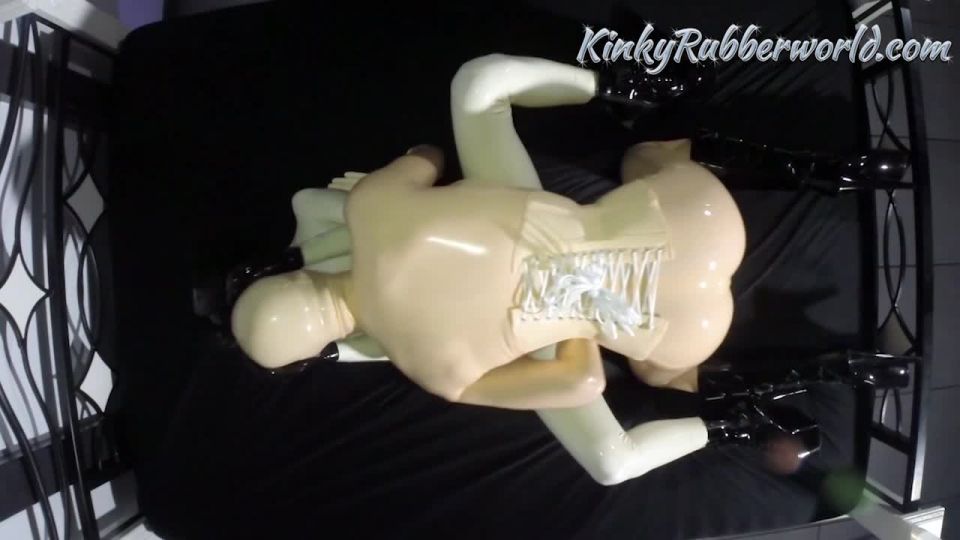 7210 Amateur Clip With Latex Lea - Latex Kinkyrubberworld