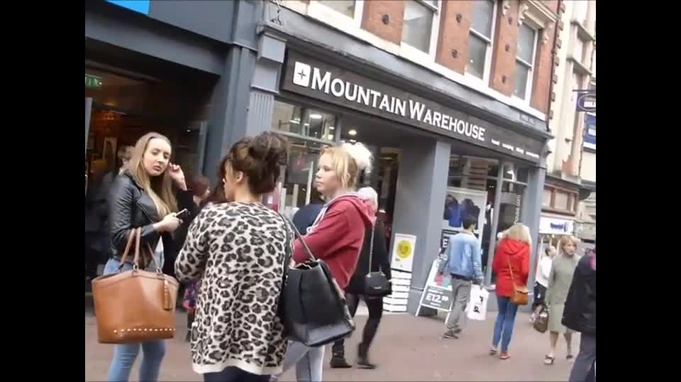 Girls shopping spree gets  stalked