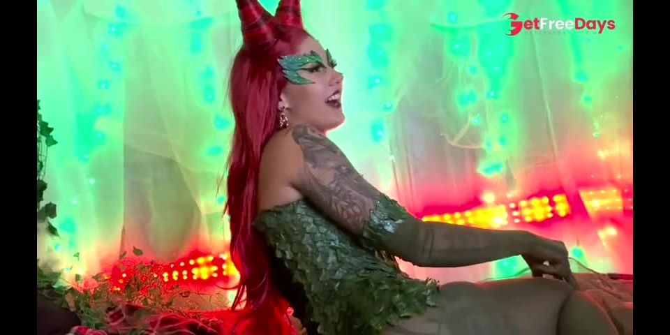 [GetFreeDays.com] POISON IVY IS GREENHOUSE GASSY HALLOWEEN SPECIAL Sex Stream March 2023