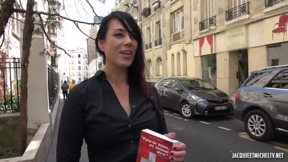 JacquieEtMichelTV / Indecentes-Voisines Adeline Lafouine - A Book An ...