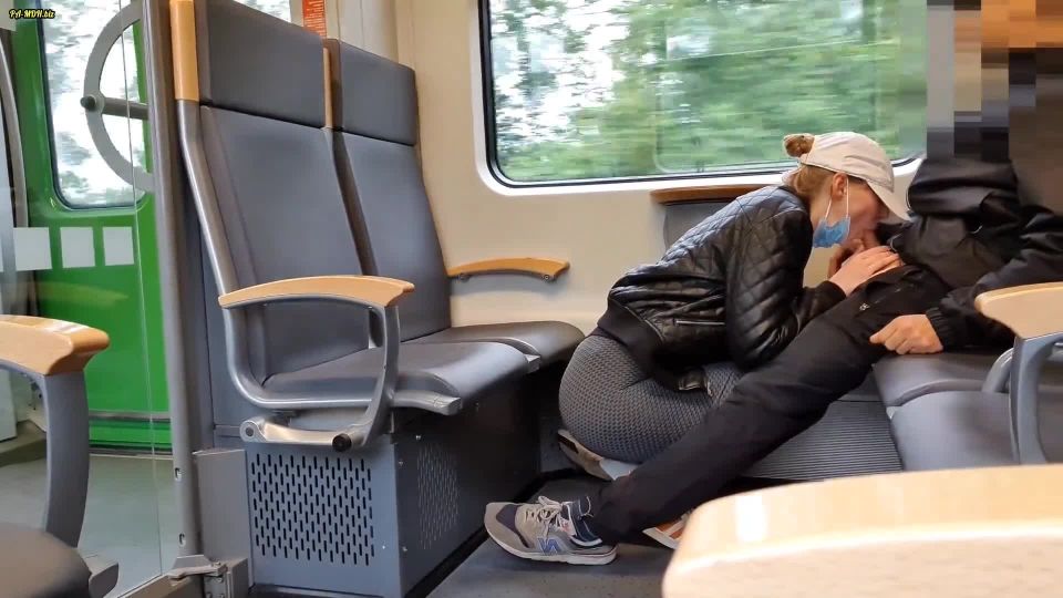 xxx video clip 35 Lisa-Sack - Megakrank..Schwanz mitten in der S-Bahn zum explodieren gebracht  - german porn - amateur porn amateur gape pics