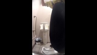 Voyeurismo de baño en China Versión de alta calidad - 15291663, en voyeur